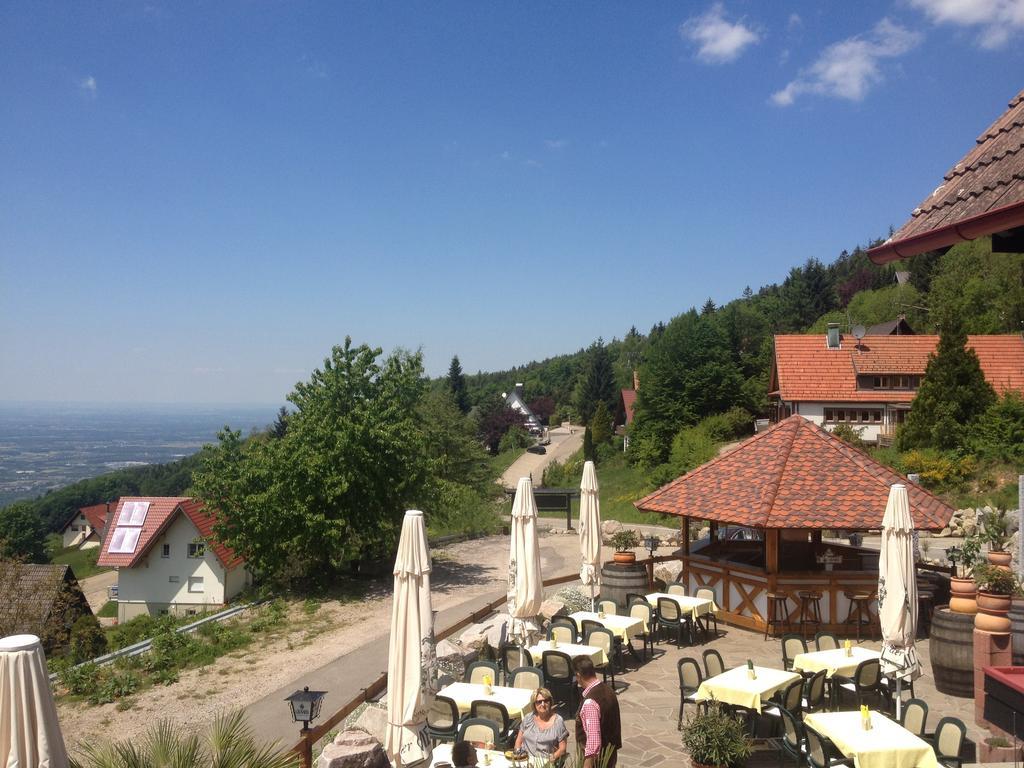Hotel-Berggasthof Schwarzwaldperle Засбахвальден Екстер'єр фото